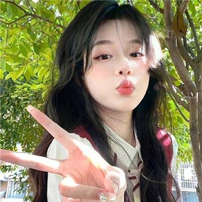 阿罗有枝彩色笔